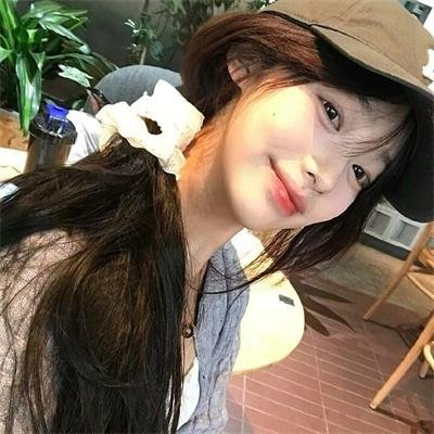 满床春色
